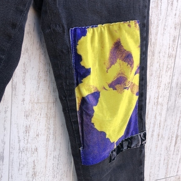 BDG Urban Outfitters | SIZE 29 - Picture 6 of 9